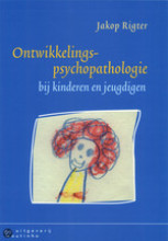 Samenvatting Ontwikkelingspsychopathologie bij kinderen en jeugdigen Afbeelding van boekomslag