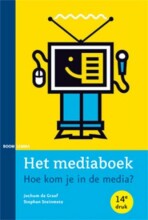 Samenvatting Het mediaboek hoe kom je in de media? Afbeelding van boekomslag