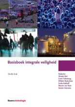 Samenvatting: Basisboek Integrale Veiligheid | 9789462365674 | Boom criminologie Afbeelding van boekomslag