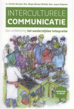 Samenvatting Interculturele communicatie Afbeelding van boekomslag