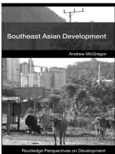 Samenvatting Southeast Asian Development Afbeelding van boekomslag