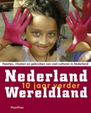 Samenvatting Nederland Wereldland 10 jaar verder Afbeelding van boekomslag