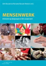 Samenvatting Mensenwerk Afbeelding van boekomslag